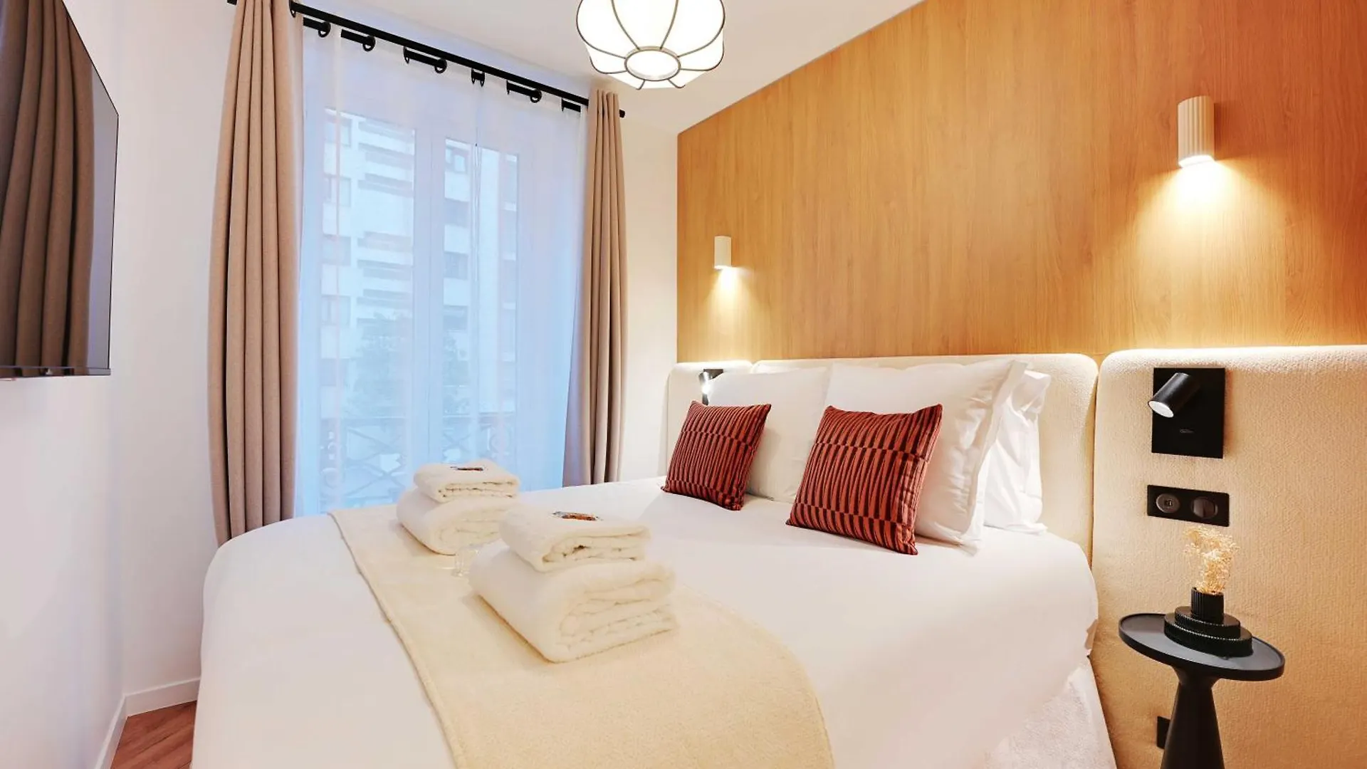 Lägenhet Serene - 2br 6p - Grenelle - Tour Eiffel *