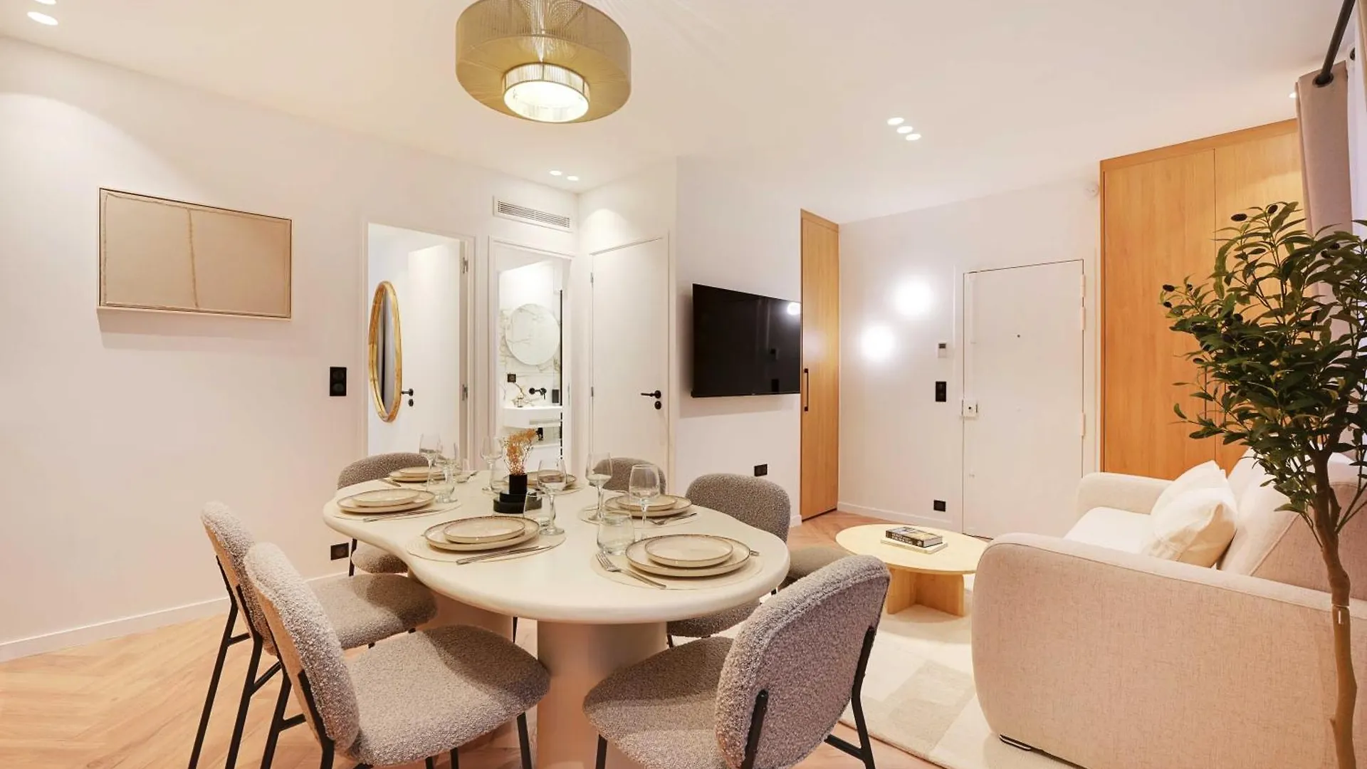 Serene - 2br 6p - Grenelle - Tour Eiffel Apartment *